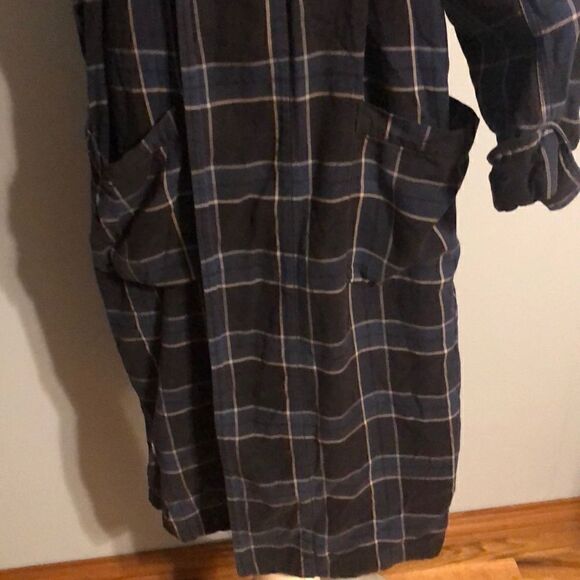 Brooks Brothers Robe   - Picture 3 of 7
